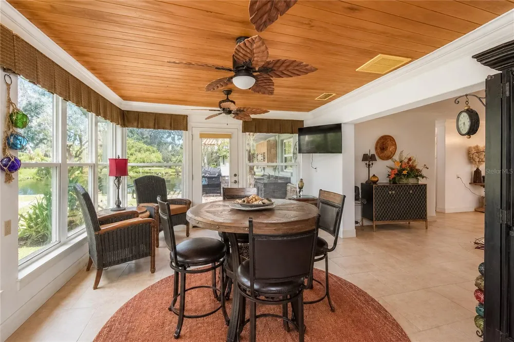 2178 WATERSEDGE DRIVE Crystal River, FL 34429
