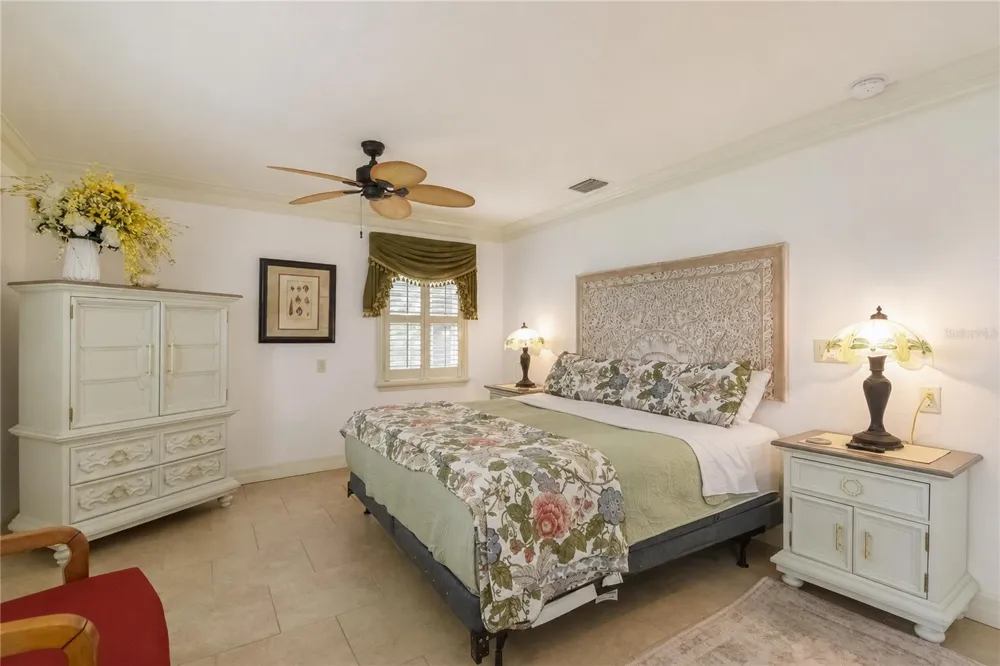2178 WATERSEDGE DRIVE Crystal River, FL 34429
