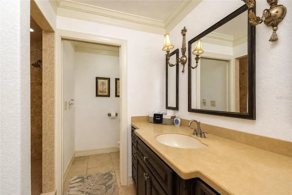 2178 WATERSEDGE DRIVE Crystal River, FL 34429