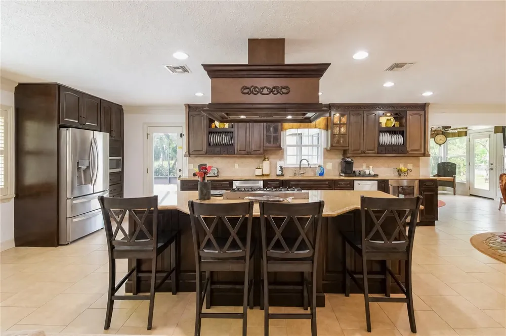 2178 WATERSEDGE DRIVE Crystal River, FL 34429