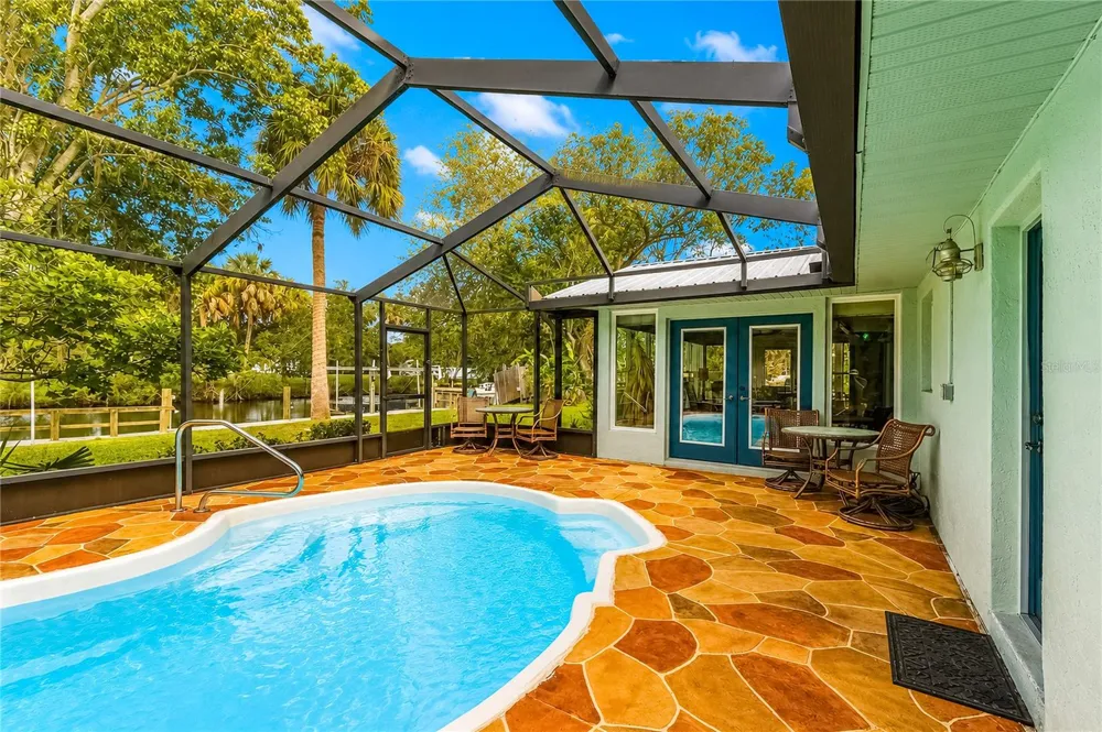2178 WATERSEDGE DRIVE Crystal River, FL 34429