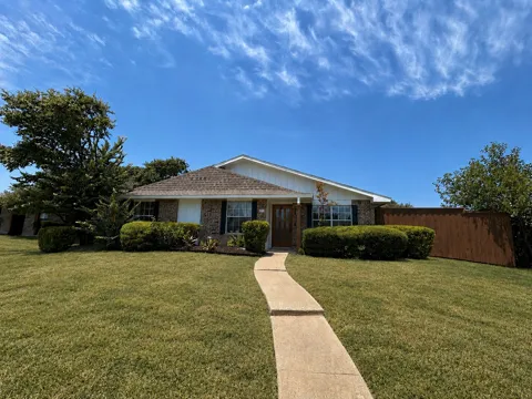 733 Middle Cove Drive