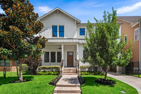 505 Aurora Street