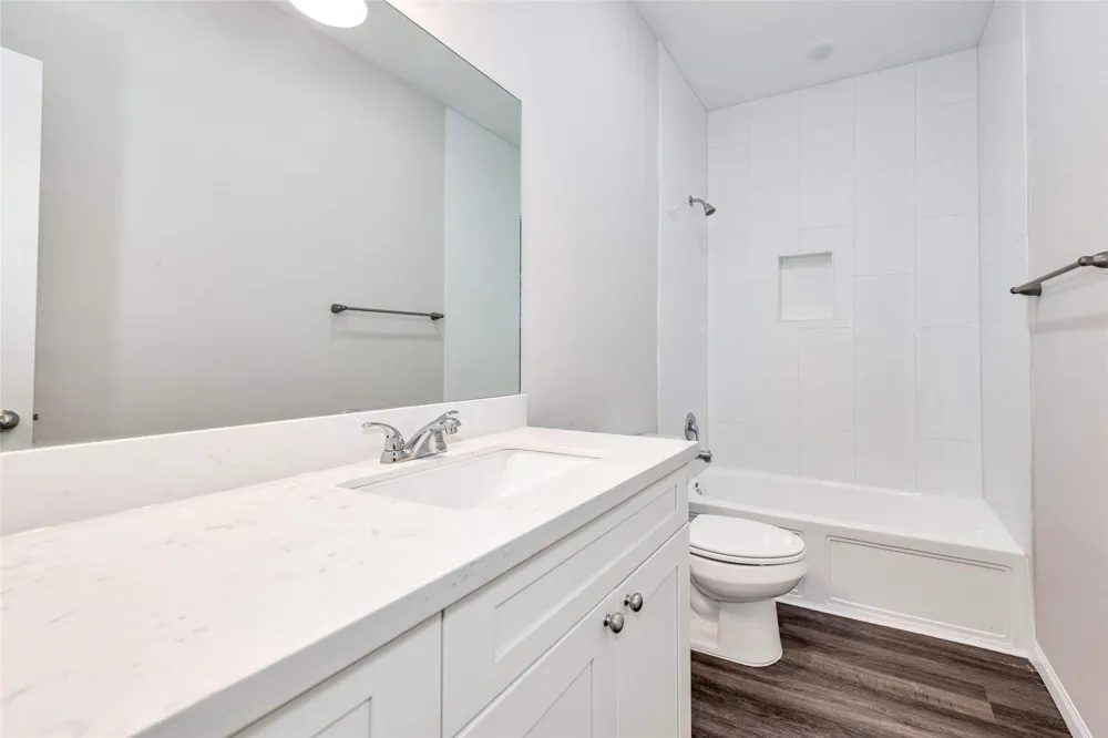 1206 Denison Cleveland, TX 77327