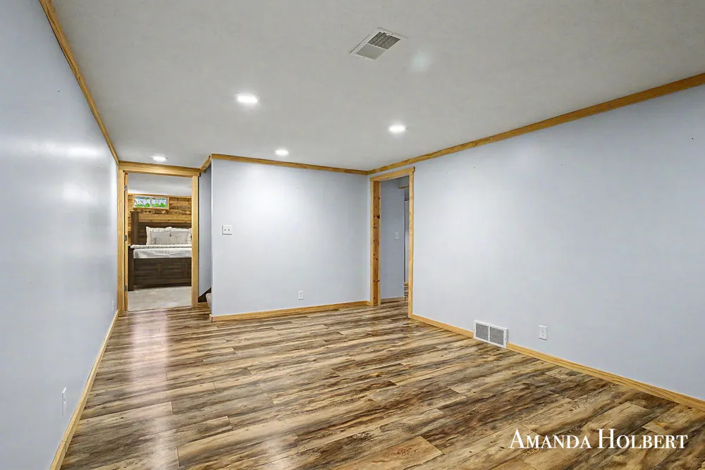 4635 12 Mile Road NE Rockford, MI 49341