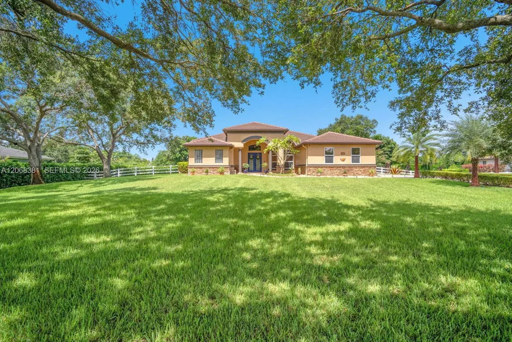 2979 SW 144th Ter Davie, FL 33330