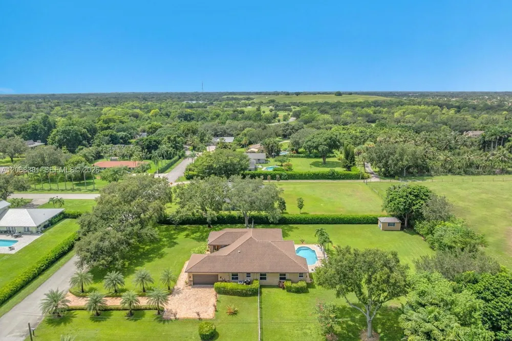 2979 SW 144th Ter Davie, FL 33330