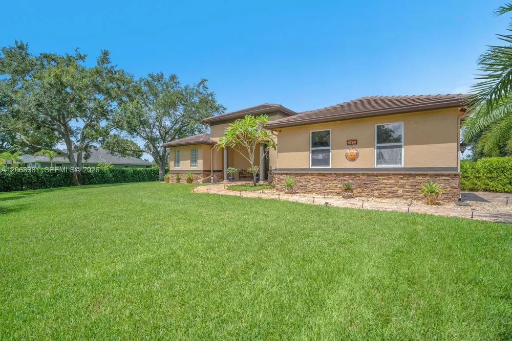2979 SW 144th Ter Davie, FL 33330