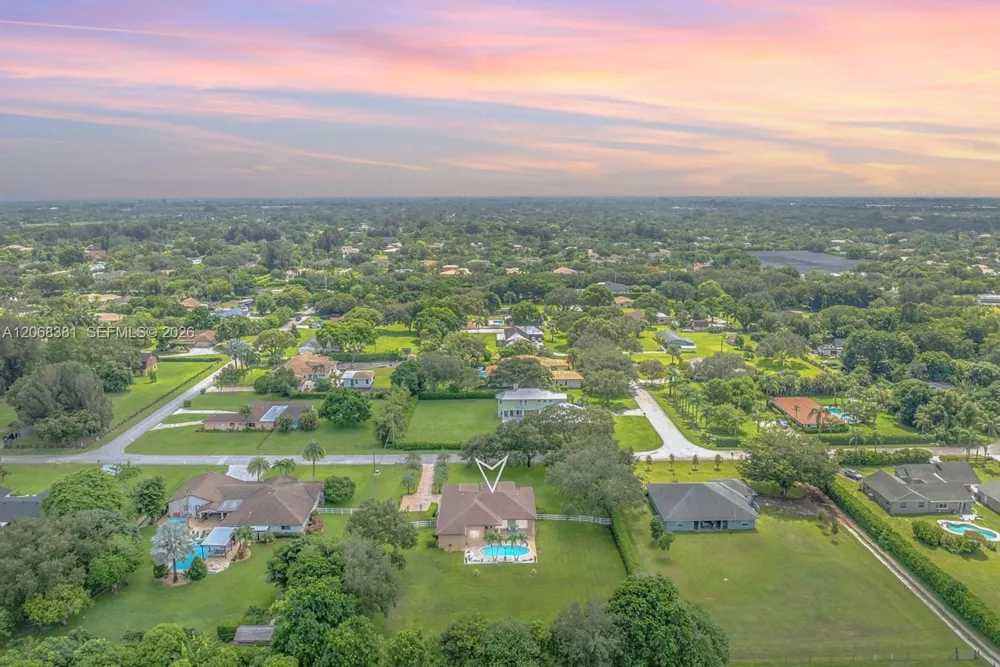 2979 SW 144th Ter Davie, FL 33330