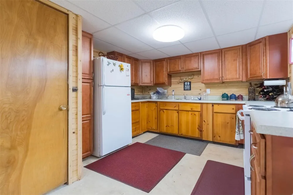 34211 BLANTON ROAD Dade City, FL 33523