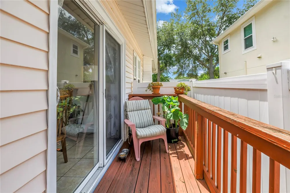 2711 W FIG STREET Tampa, FL 33609
