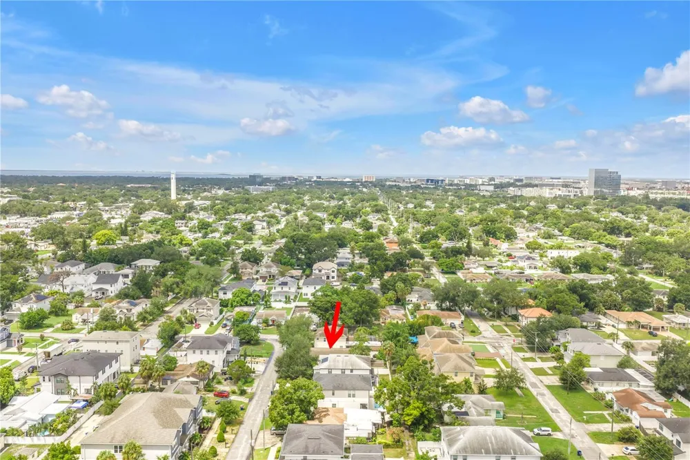 2711 W FIG STREET Tampa, FL 33609