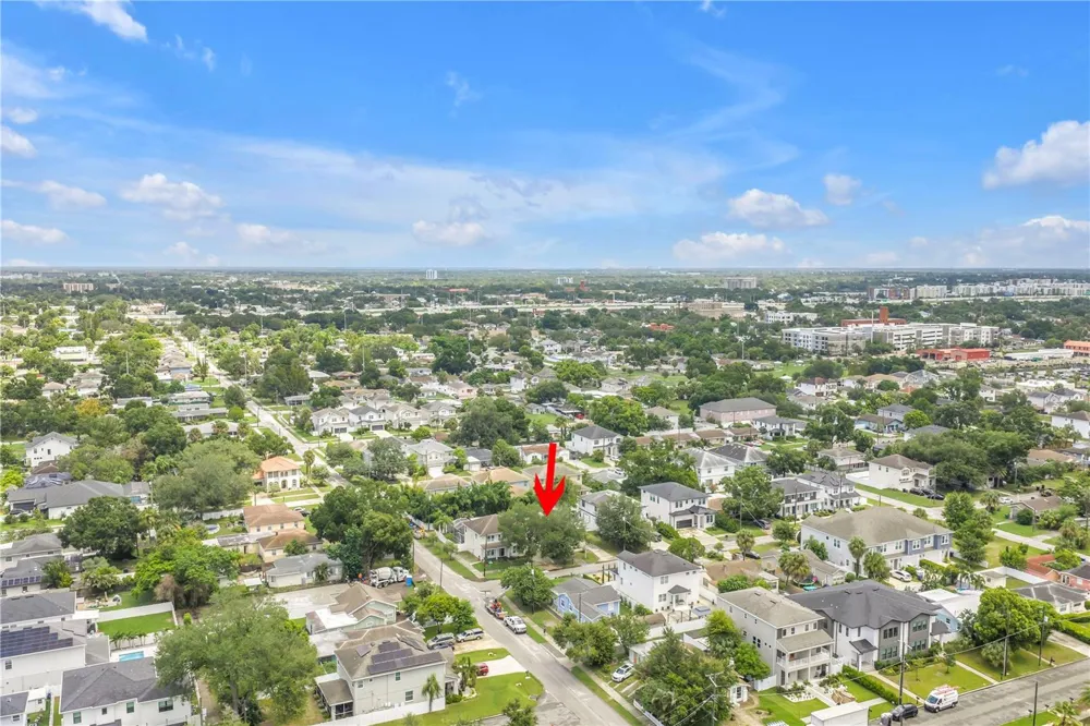 2711 W FIG STREET Tampa, FL 33609