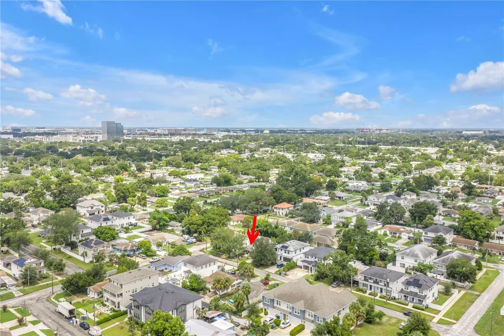 2711 W FIG STREET Tampa, FL 33609