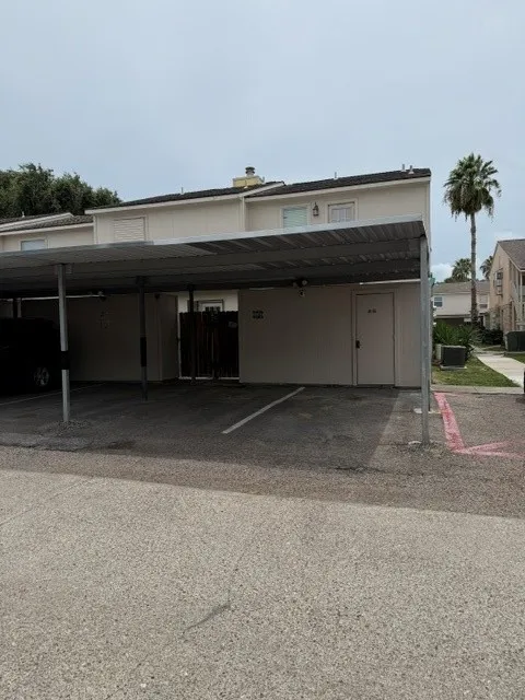 6702 Everhart #D106 Corpus Christi, TX 78413