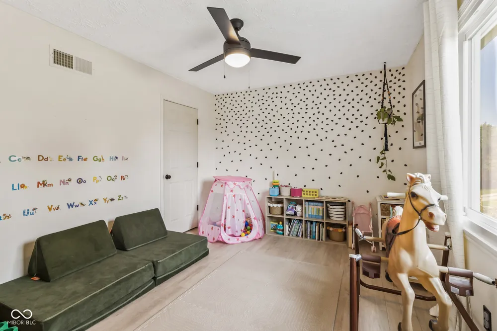 1333 Greenhills Road Greenfield, IN 46140