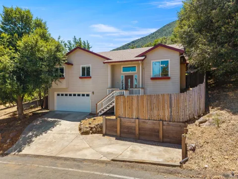 3639 Pine Terrace Drive