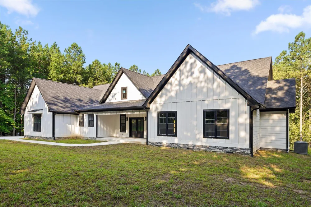 270 Sevier Street Jasper, TN 37347