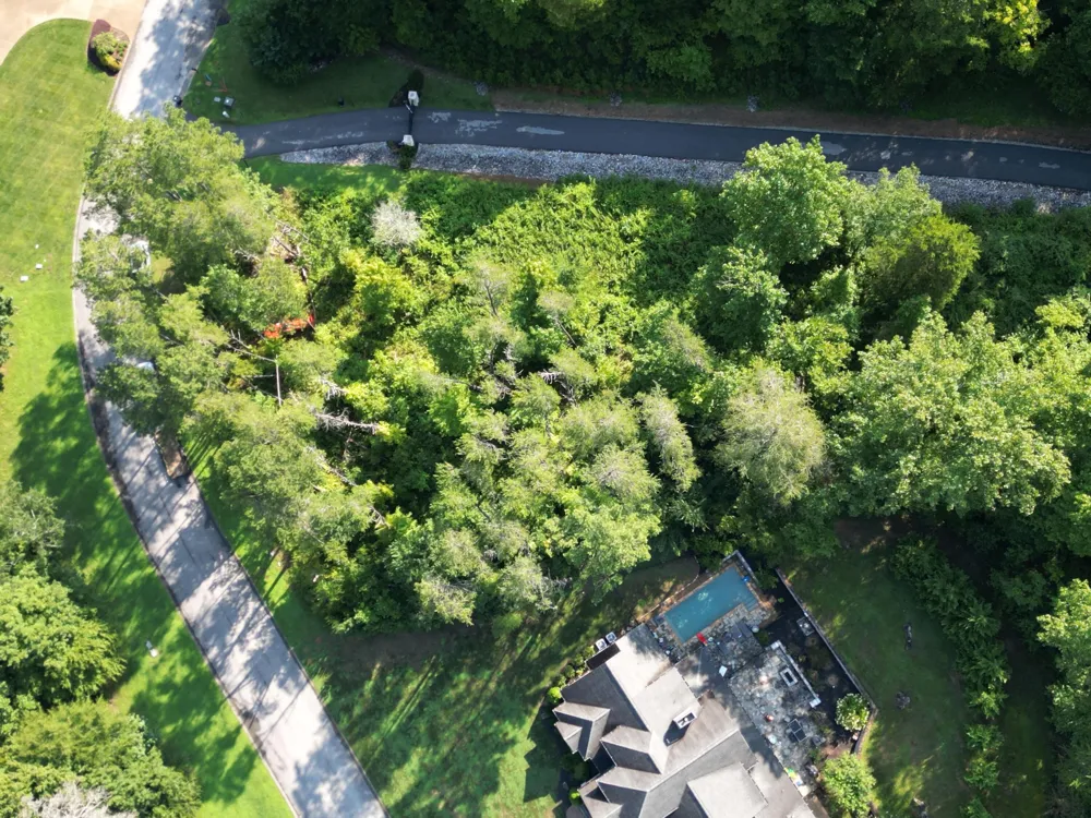 1724 Oakbrook Trail Ooltewah, TN 37363