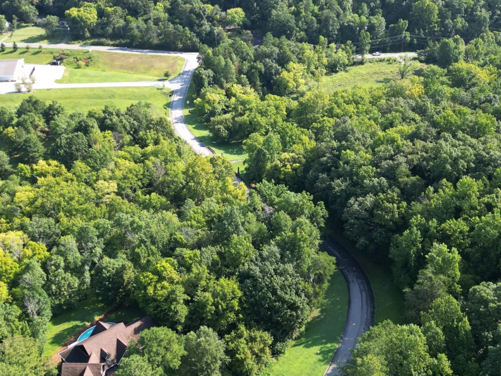 1724 Oakbrook Trail Ooltewah, TN 37363