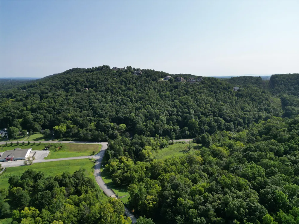 1724 Oakbrook Trail Ooltewah, TN 37363