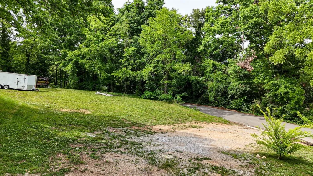 1128 Tremont Street Chattanooga, TN 37405