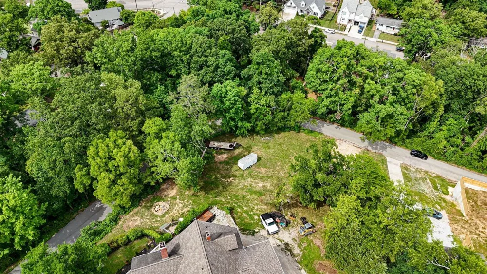 1116 Tremont Street Chattanooga, TN 37405