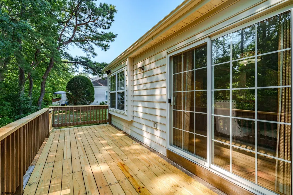 4760 Andorea Dr Mays Landing, NJ 08330