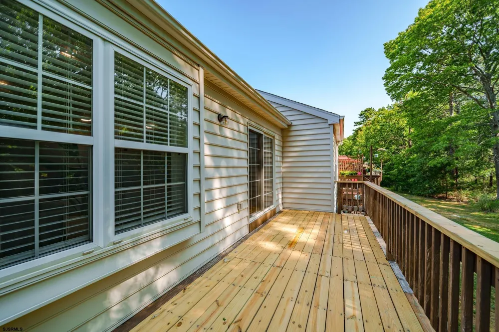 4760 Andorea Dr Mays Landing, NJ 08330