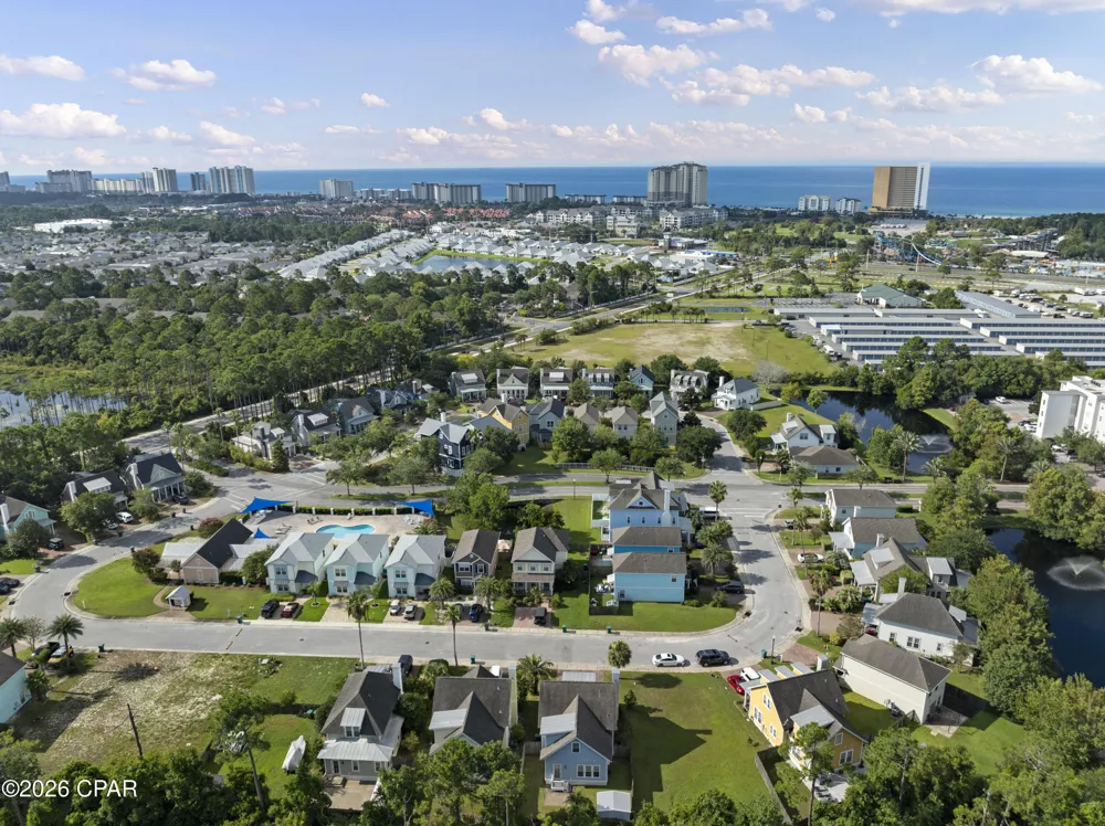 324 Madison Circle Panama City Beach, FL 32407