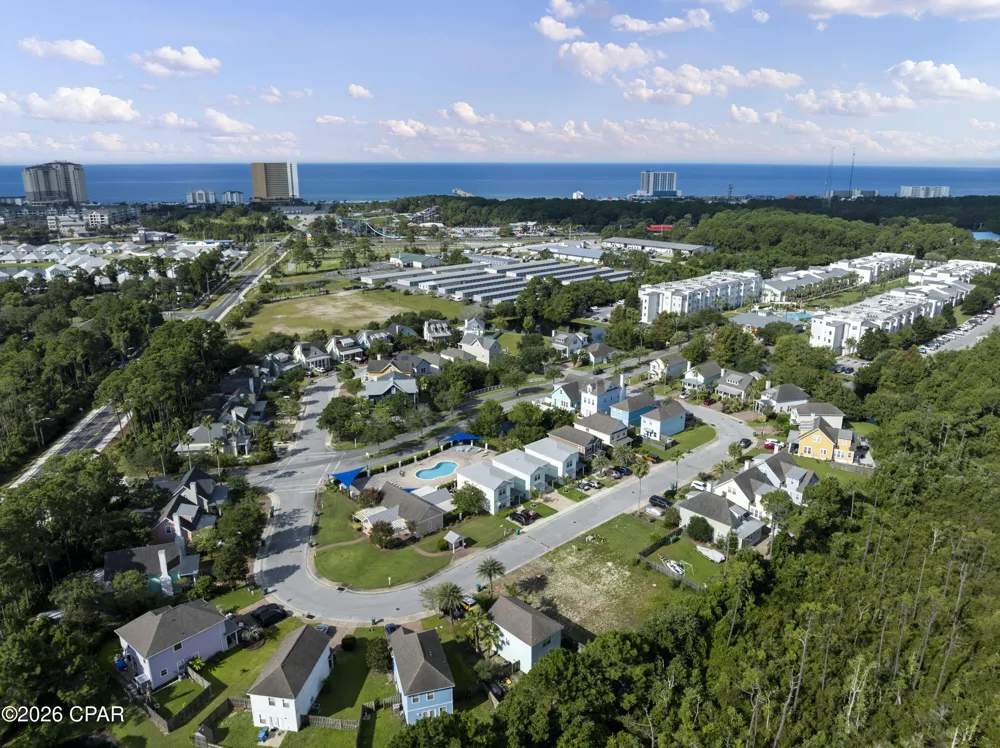324 Madison Circle Panama City Beach, FL 32407
