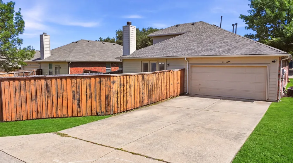 2929 Tangleglen Drive Rockwall, TX 75032