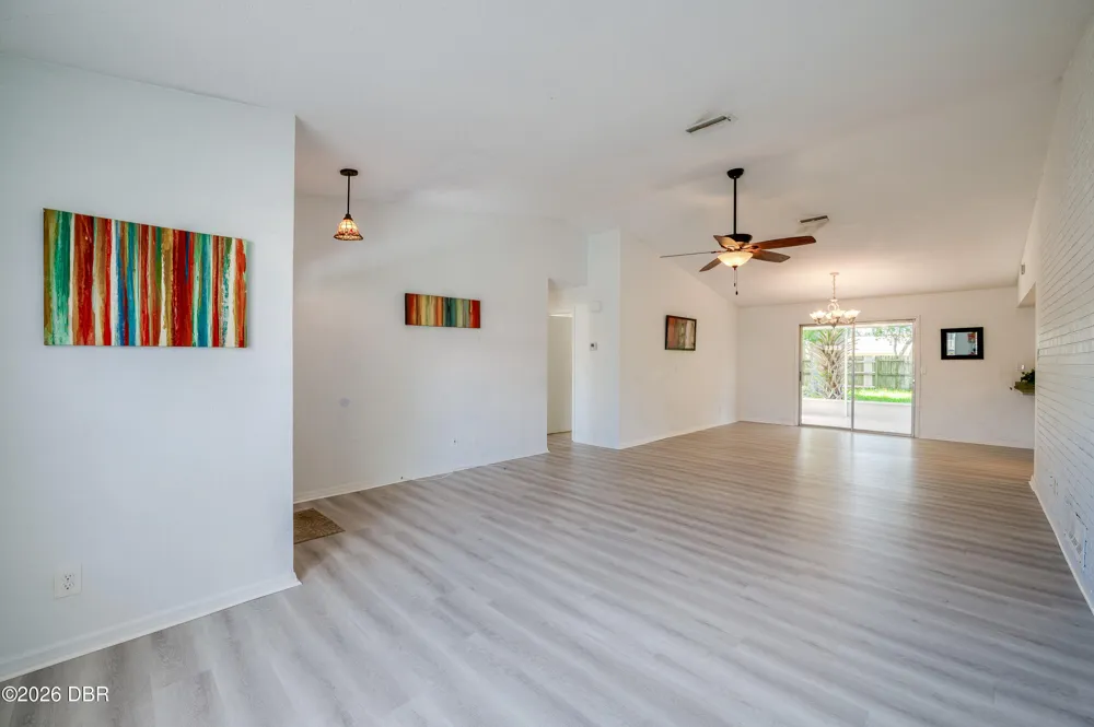 156 Springwood Drive Daytona Beach, FL 32119