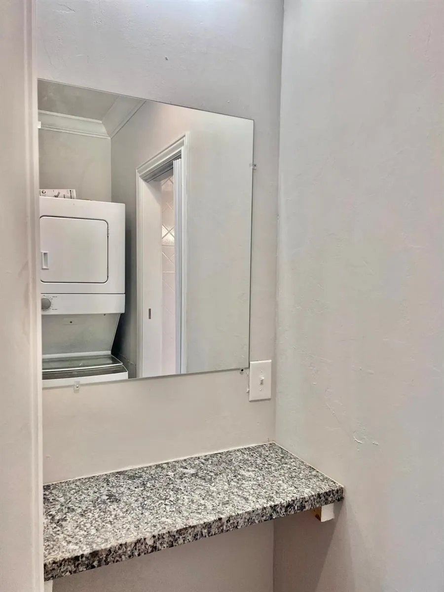 101 S GOLFVIEW ROAD #1 