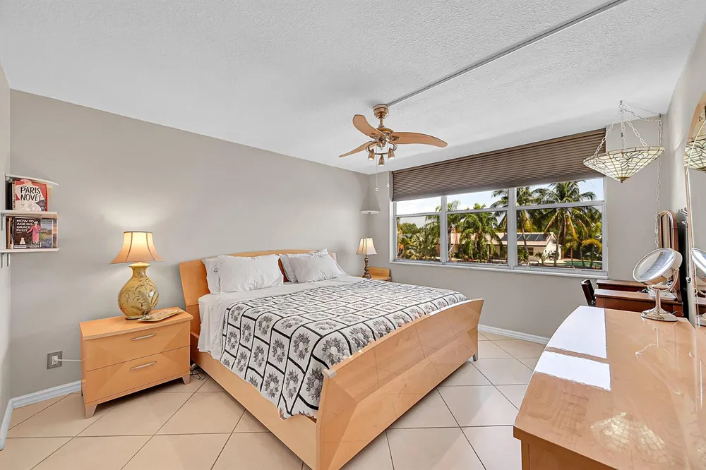 777 S FEDERAL Highway #O203 Pompano Beach, FL 33062