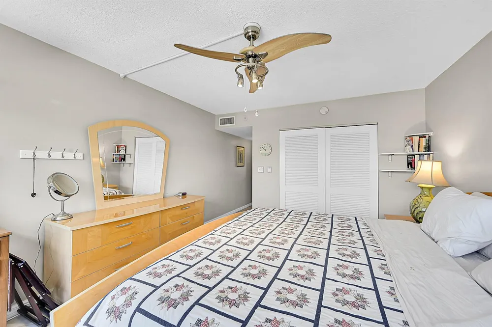 777 S FEDERAL Highway #O203 Pompano Beach, FL 33062