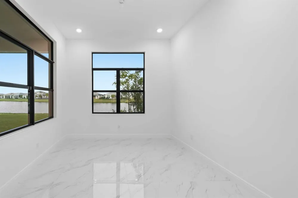 5374 Saint Armands Way Westlake, FL 33470