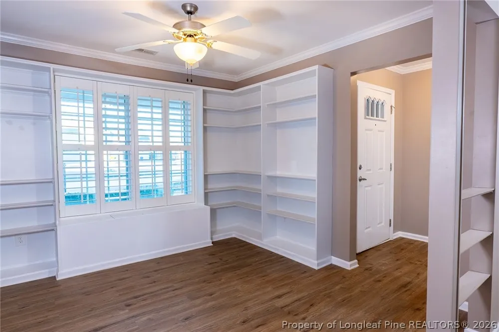 700 Hogart Street Raeford, NC 28376