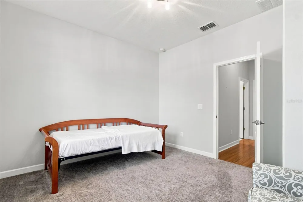 20233 MERRY OAK AVENUE Tampa, FL 33647
