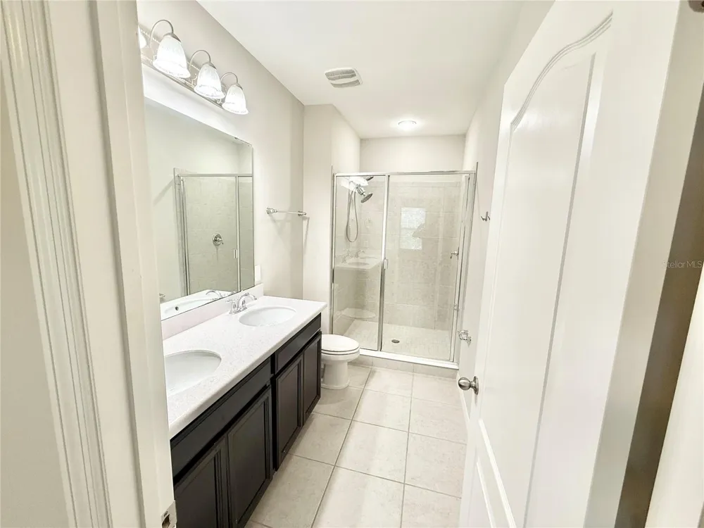 11686 WATER RUN ALLEY Windermere, FL 34786