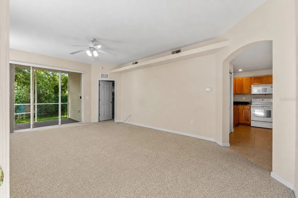 1920 HAMMOCKS AVENUE #1002 Lutz, FL 33549