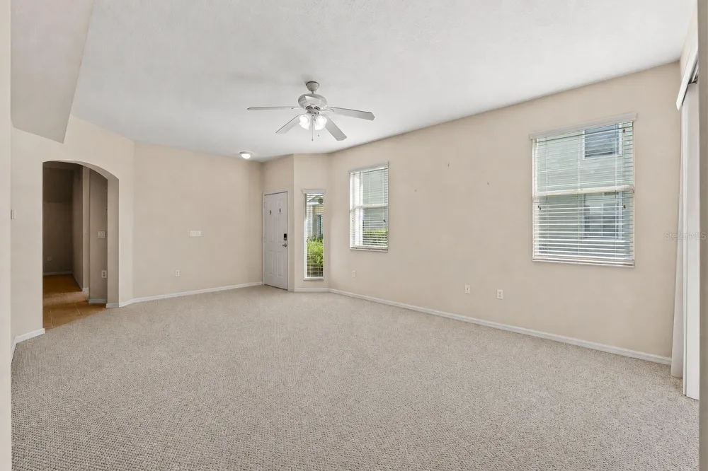 1920 HAMMOCKS AVENUE #1002 Lutz, FL 33549
