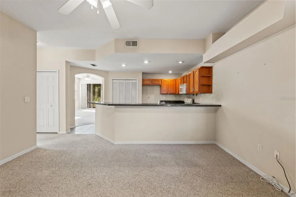 1920 HAMMOCKS AVENUE #1002 Lutz, FL 33549