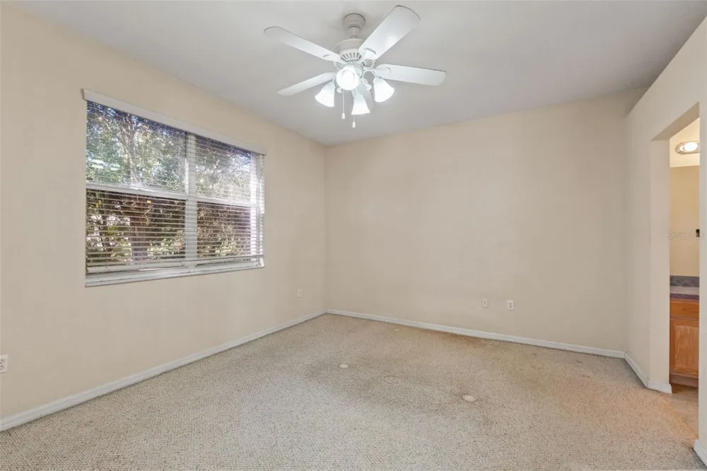 1920 HAMMOCKS AVENUE #1002 Lutz, FL 33549