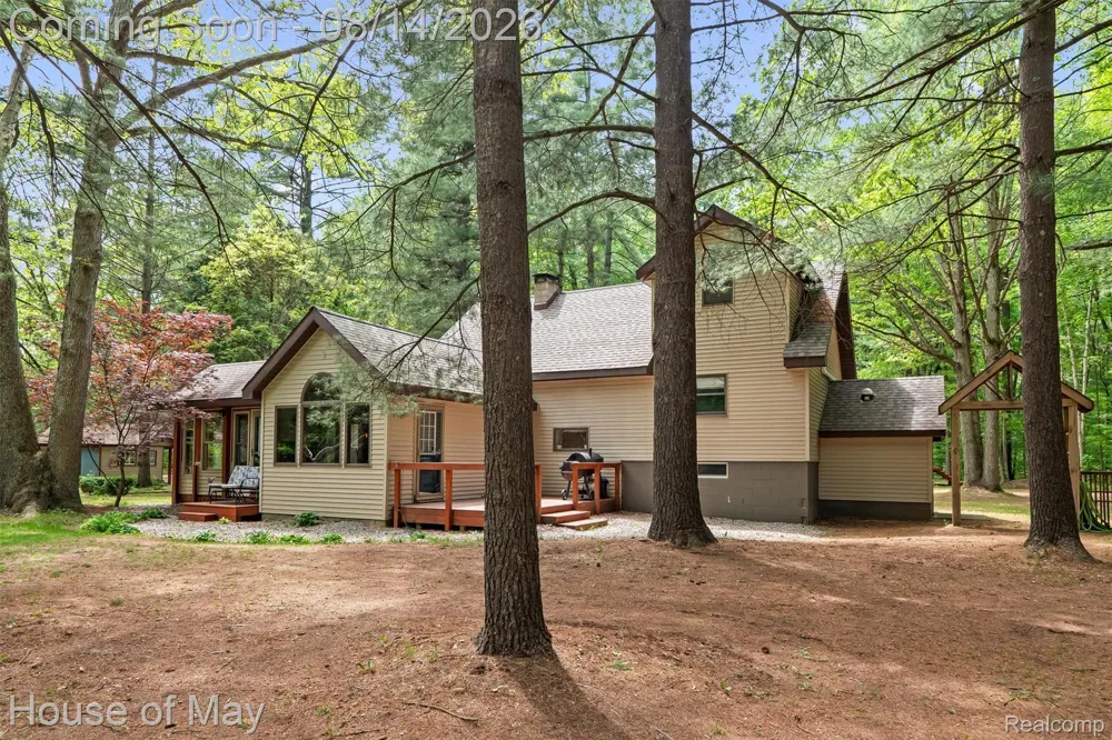 4474 Five Lakes Road North Branch Township, MI 48461