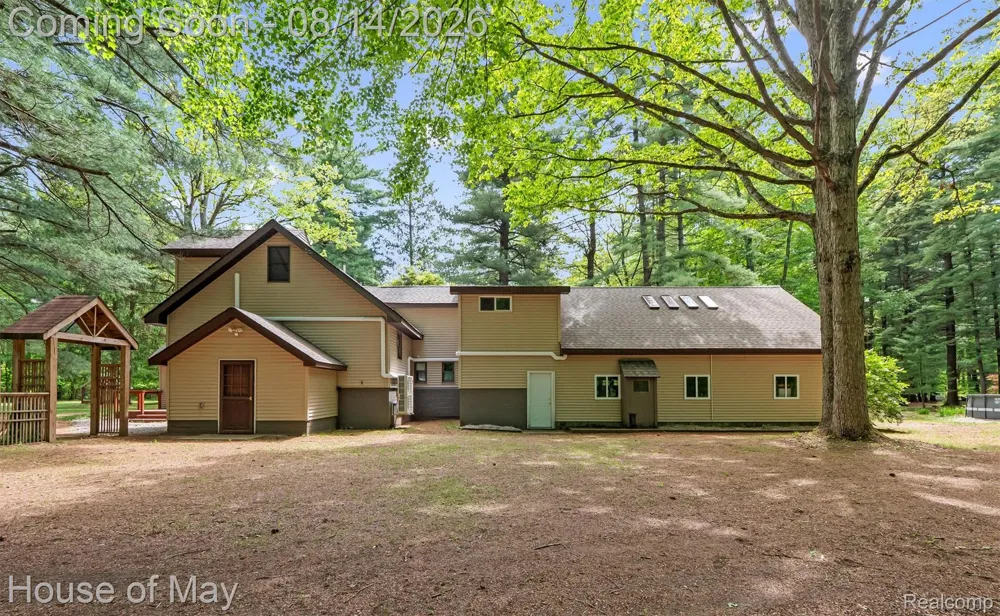 4474 Five Lakes Road North Branch Township, MI 48461