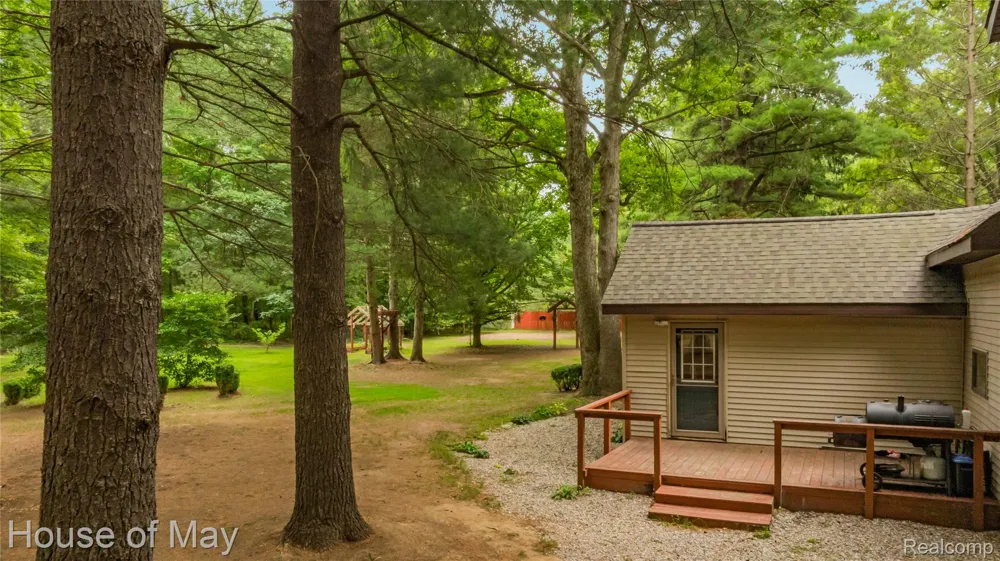4474 Five Lakes Road North Branch Township, MI 48461