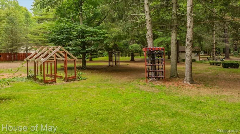 4474 Five Lakes Road North Branch Township, MI 48461