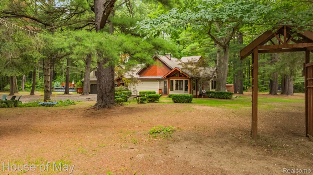 4474 Five Lakes Road North Branch Township, MI 48461