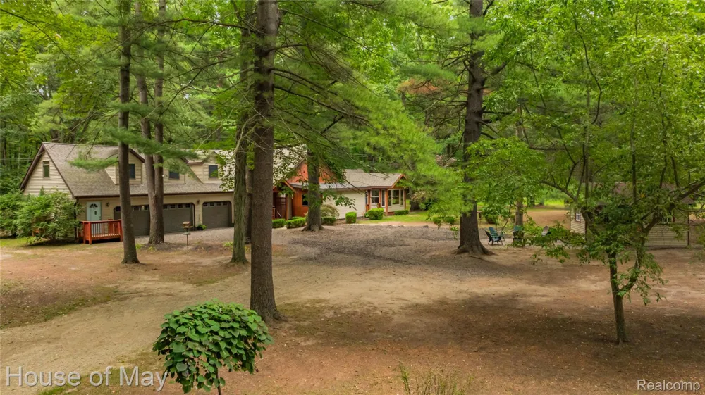 4474 Five Lakes Road North Branch Township, MI 48461